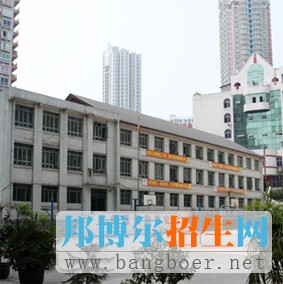 重慶市統(tǒng)景職業(yè)中學地址在哪里