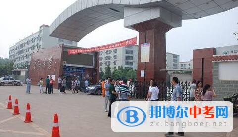 四川省資陽中學(xué)2017年招生計劃