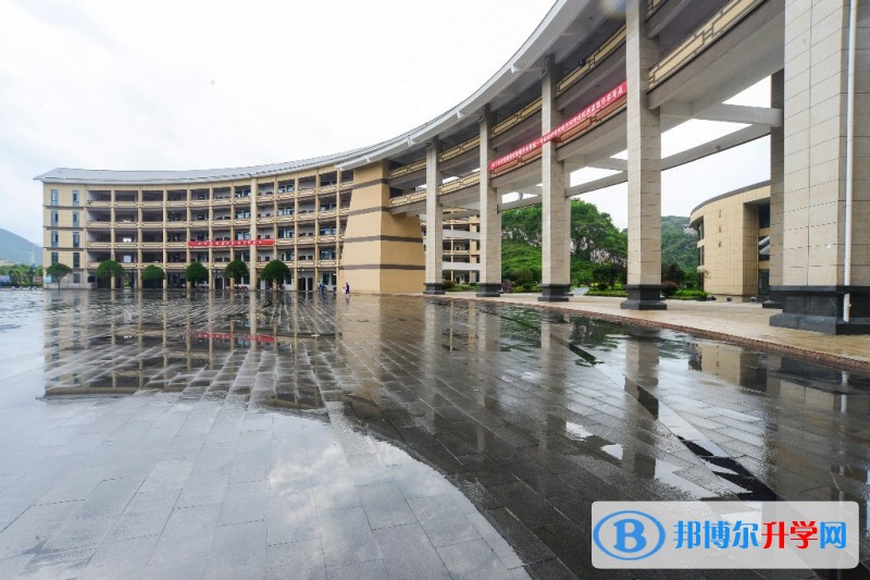 關(guān)嶺縣民族高級中學(xué)怎么樣、好嗎