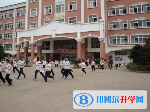 安寧市昆鋼第一中學怎么樣、好嗎