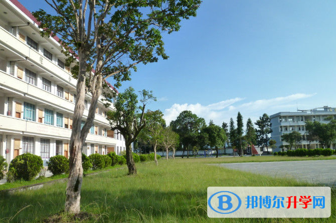 騰沖縣第三中學(xué)怎么樣、好嗎