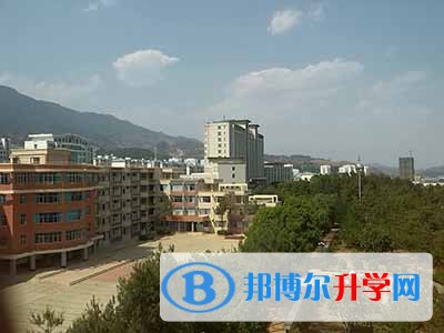 永德縣第一完全中學招生辦聯系電話