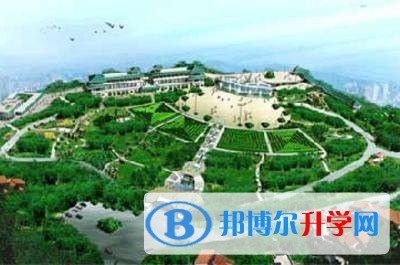 重慶市鳳鳴山中學(xué)周邊景點(diǎn)
