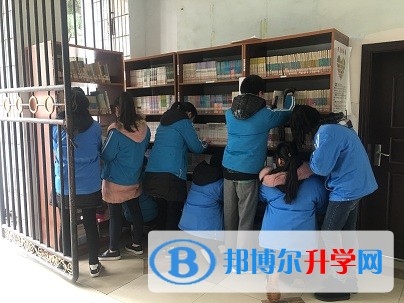 重慶第六十六中學(xué)校招生辦聯(lián)系電話