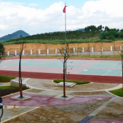 貴陽中加新世界國際學校