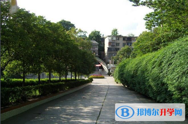 黔南田家炳中學2018年招生計劃