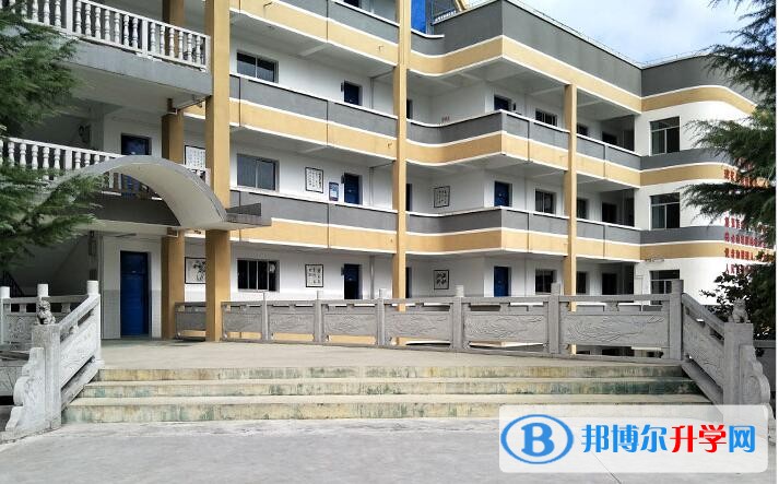 貴州開陽第四中學2018年普高招生錄取分數線