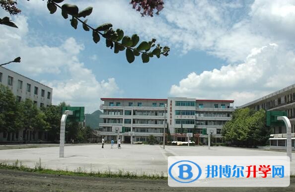 甕安第二中學地址在哪里