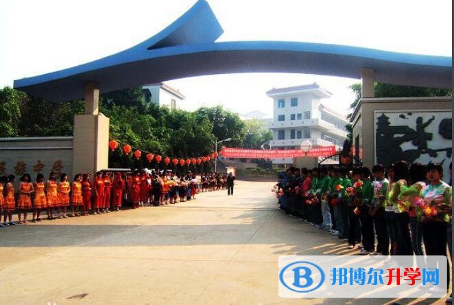 羅甸民族中學怎么樣、好嗎