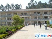 通?？h第一中學2025年招生計劃