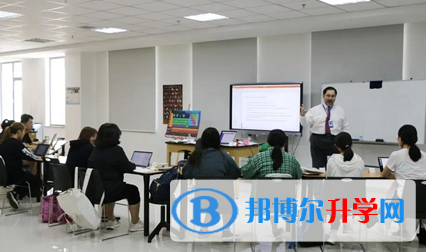 青島博格思加州學校怎么樣、好不好