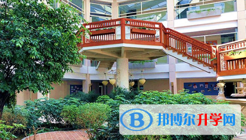 北京明誠外國語學校怎么樣、好不好