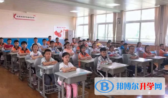 濟(jì)南協(xié)和雙語(yǔ)實(shí)驗(yàn)學(xué)校初中部2020年招生辦聯(lián)系電話