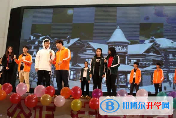 廣西高捷加拿大國際學(xué)校網(wǎng)站網(wǎng)址 