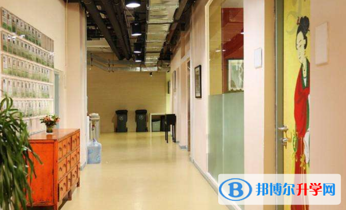 昆明呈貢青苗國際雙語學校小學部2020年學費、收費多少