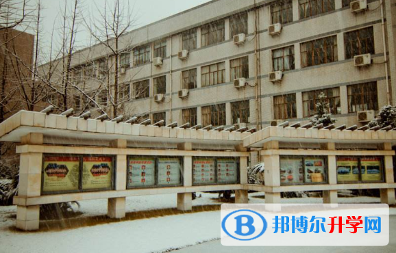 浙江東陽中天高級中學國際部2020年報名條件、招生要求、招生對象