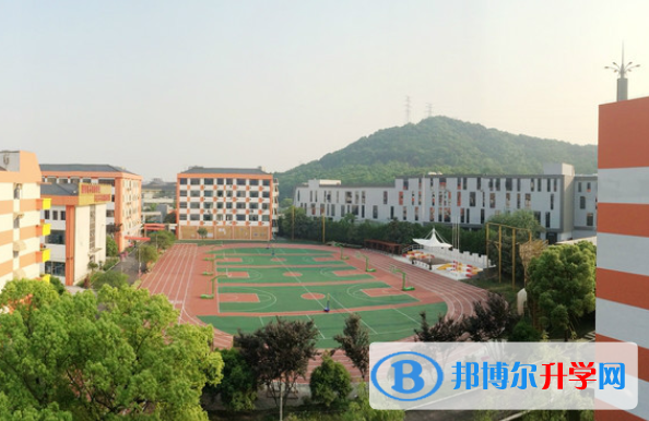 杭州仁和外國語學(xué)校2020年招生辦聯(lián)系電話