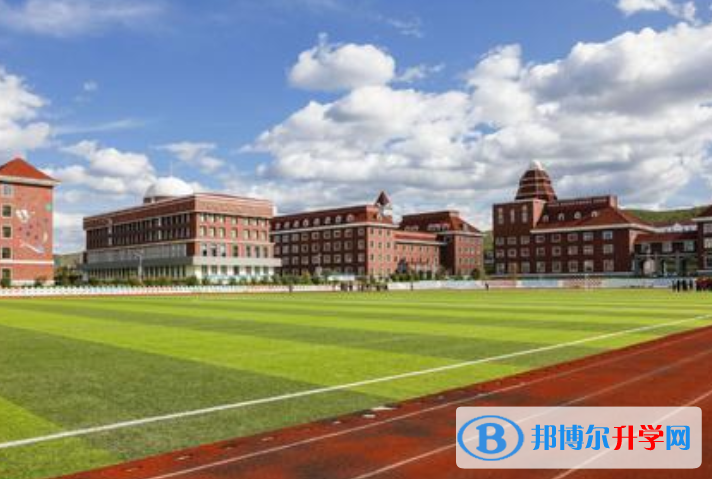 北京第二中學國際部2023年招生辦聯(lián)系電話