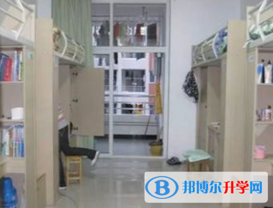 重慶北碚區王樸中學校2021年宿舍條件
