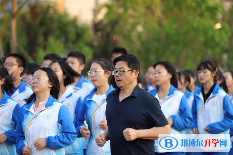 黃岡中學昆明分校網(wǎng)站網(wǎng)址