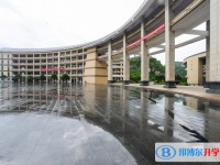 關嶺縣民族高級中學怎么樣、好不好