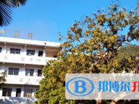 四川省犍為縣孝姑中學(xué)2025年學(xué)費(fèi)、收費(fèi)多少