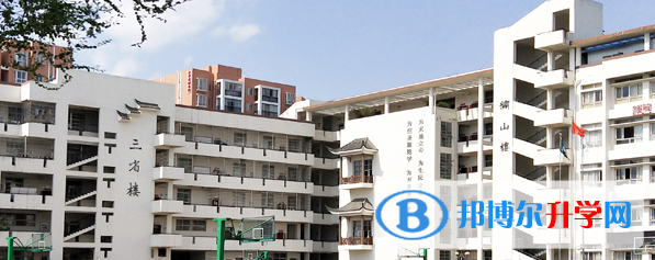黔西縣第二中學2021年報名條件、招生要求、招生對象 