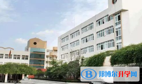 四川省成都列五中學(xué)2022年招生錄取分?jǐn)?shù)線(xiàn)