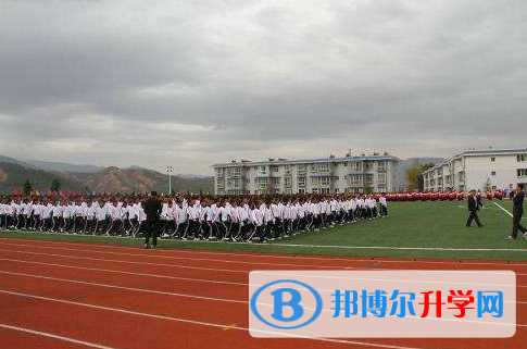 四川省榮縣中學(xué)2021年學(xué)費、收費多少