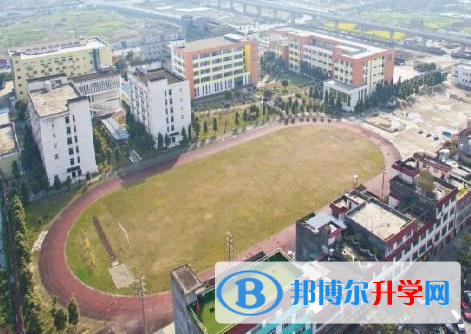 富順縣第二中學2021年報名條件、招生要求、招生對象