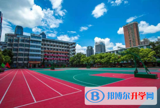 思南縣第八中學2021年報名條件、招生要求、招生對象