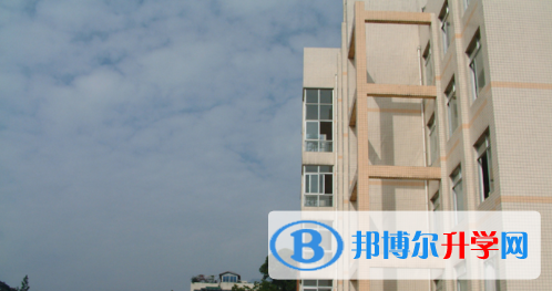 峨眉山市第二中學2022年招生代碼