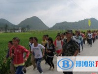 安龍德臥中學(xué)2021年學(xué)費(fèi)、收費(fèi)多少