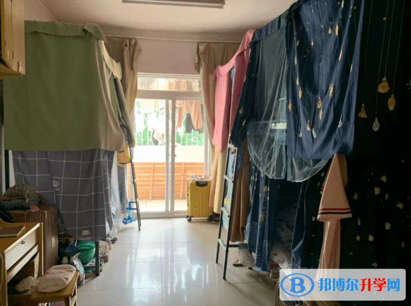 重慶育仁中學校2021年宿舍條件