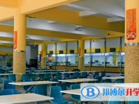 重慶市魚洞中學校2025年宿舍條件