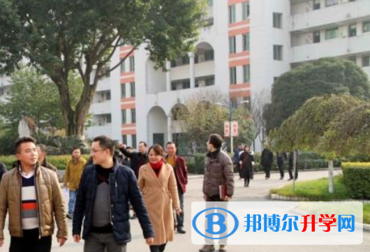 紅原縣中學(xué)2021年報名條件、招生要求、招生對象