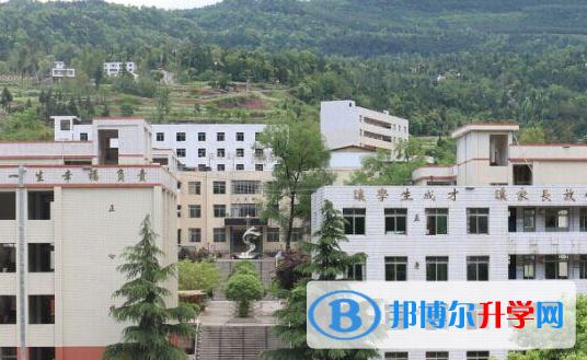 南江縣正直中學(xué)2022年招生簡章