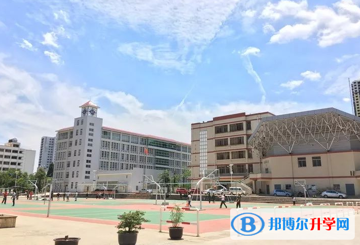昆明市官渡區(qū)第一中學2021年招生代碼