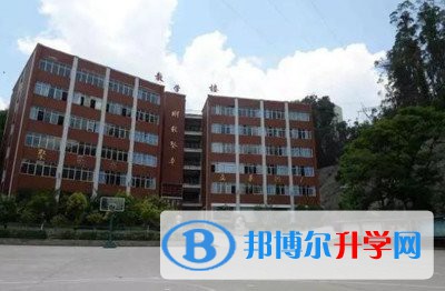 都江堰中學(xué)2021年報名條件、招生要求、招生對象 