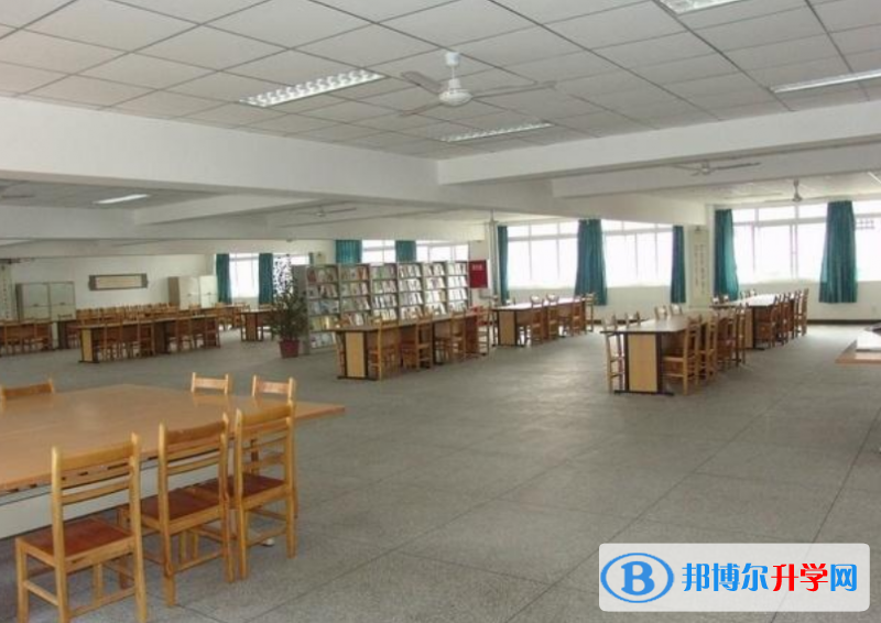 四川省成都市樹德協(xié)進(jìn)中學(xué)2022年網(wǎng)站網(wǎng)址