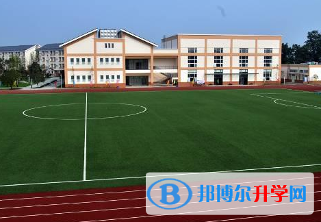 都江堰市崇義鄉(xiāng)中學(xué)2022年招生計劃