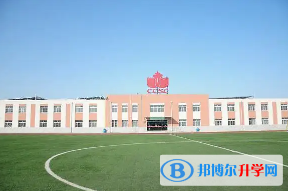  北京中加學(xué)?？孔V嗎