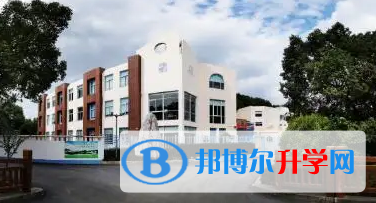 斯代文森國際高中2022年學費標準