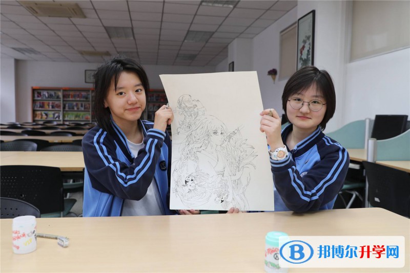 美中美育美國(guó)高中上海校區(qū)怎么樣