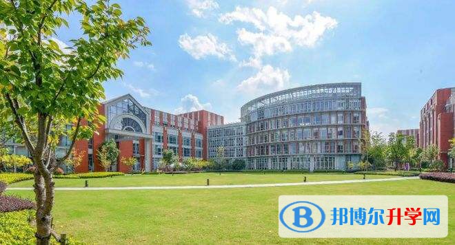 美林湖國際學(xué)校2023年學(xué)費(fèi)標(biāo)準(zhǔn)