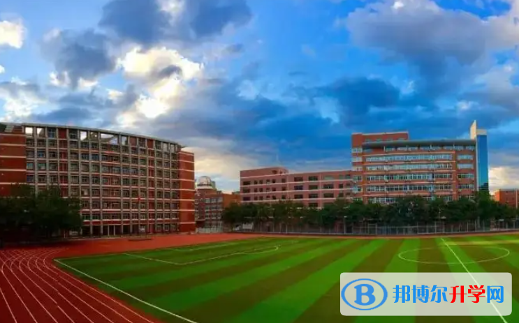中國人民大學(xué)附屬中學(xué)2023年招生辦聯(lián)系電話