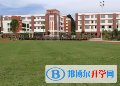 深圳珊蒂泉外國語學(xué)校靠譜嗎
