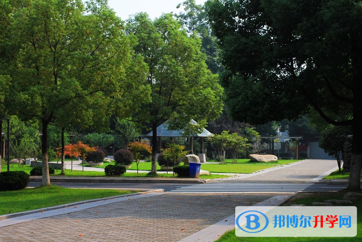 合肥第六中學2023年招生辦聯(lián)系電話 