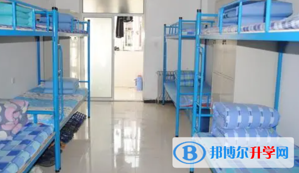 向明中學2023年宿舍條件
