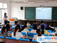 簡陽市綜合實驗學(xué)校2025年招生辦聯(lián)系電話
